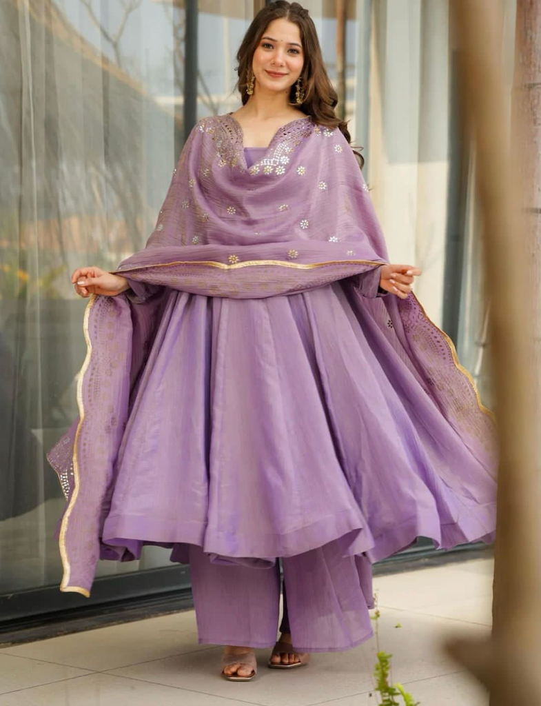 Heavy fandy silk gown