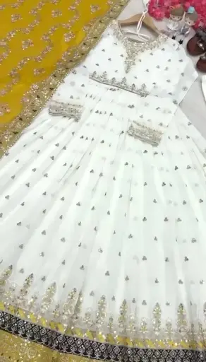 Designer wear with latkan border