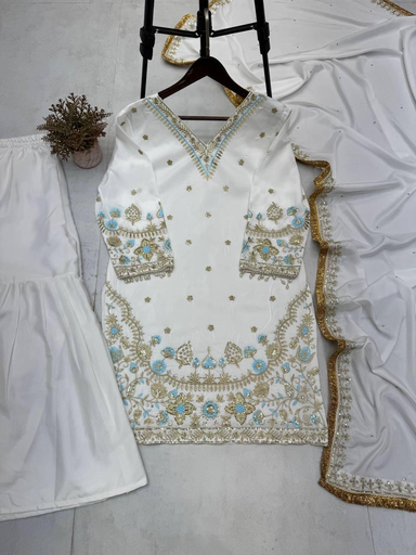 Moonlight sky blue floral 