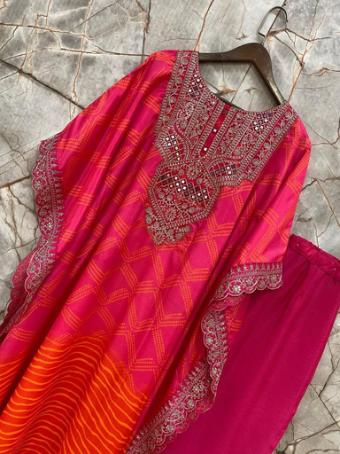 Chinnon Omani kaftan
